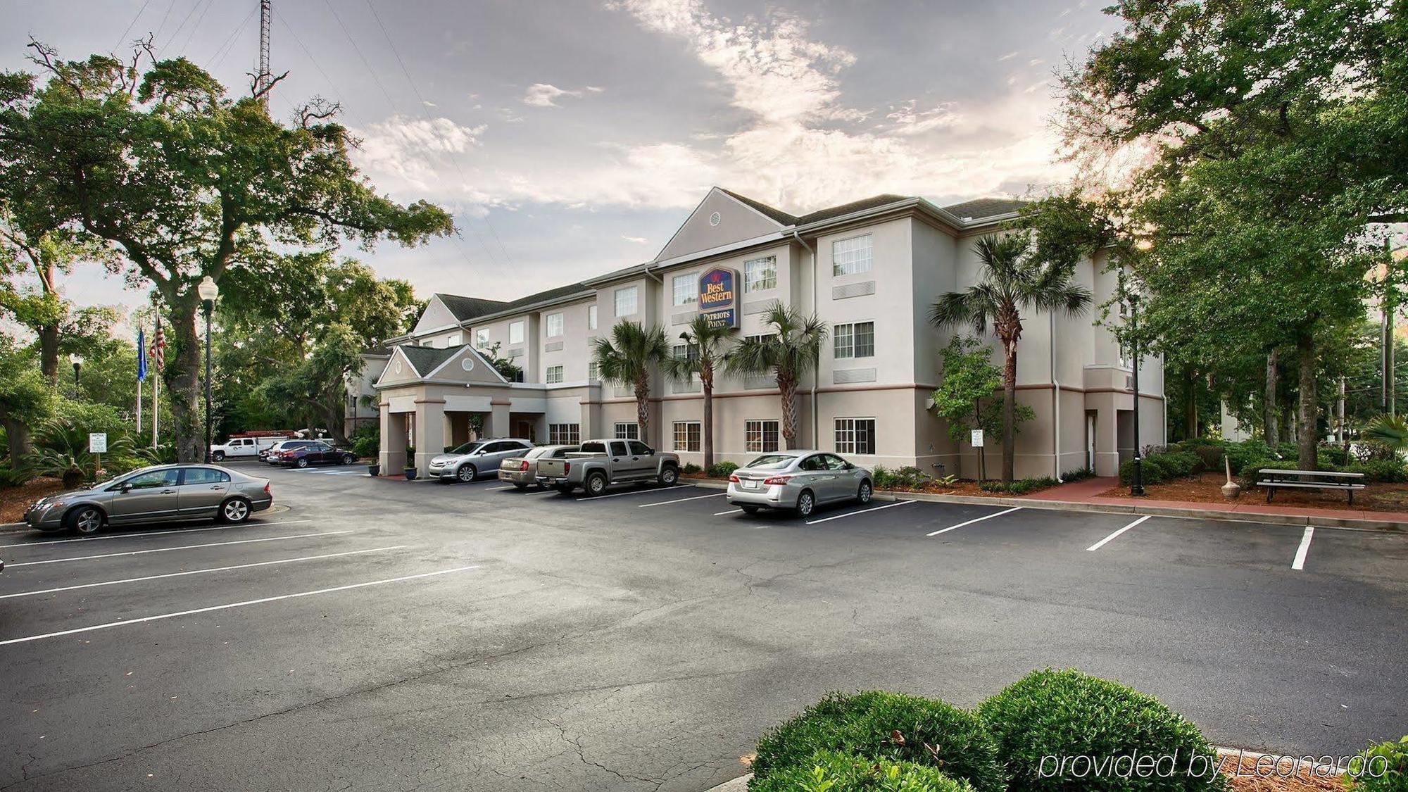 Best Western Patriots Point Mount Pleasant Exterior foto